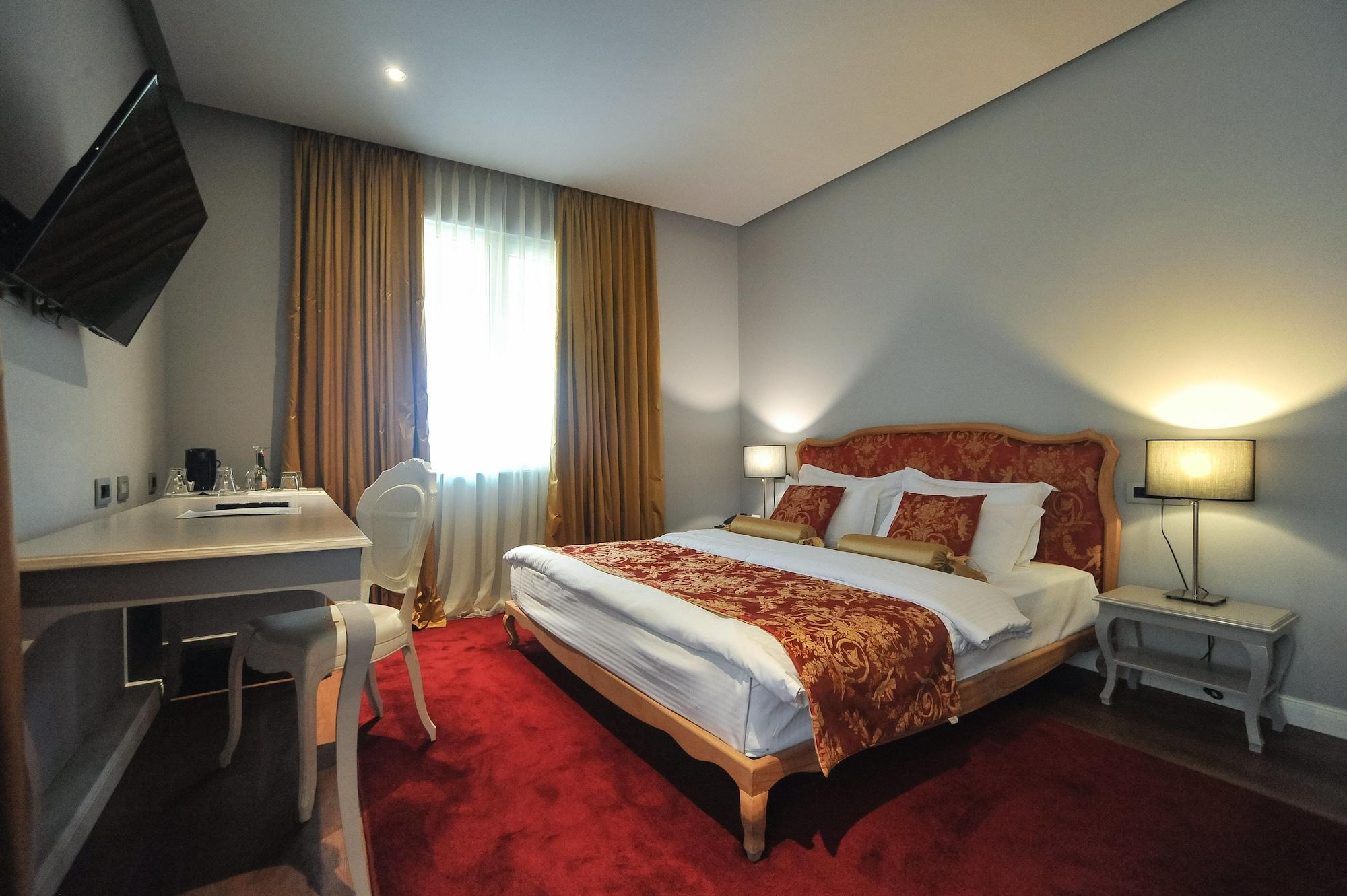 Classic Hotel Tirana Eksteriør billede