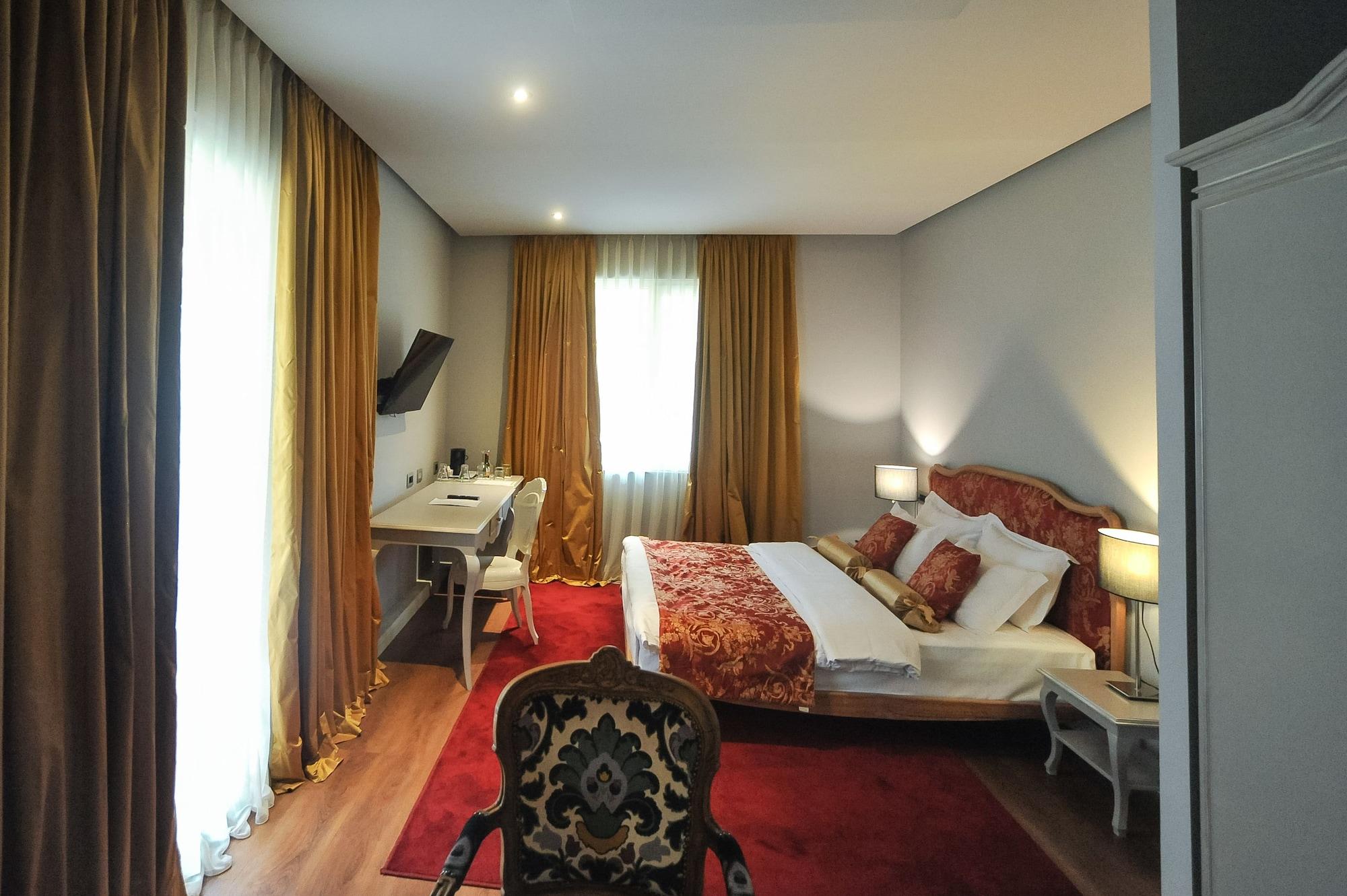 Classic Hotel Tirana Eksteriør billede