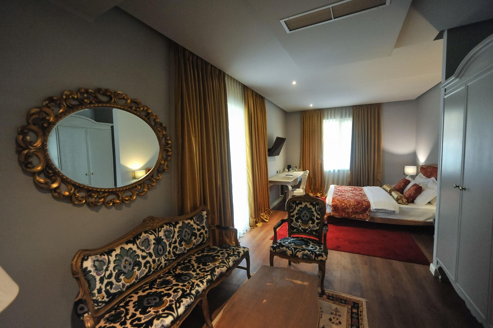 Classic Hotel Tirana Eksteriør billede