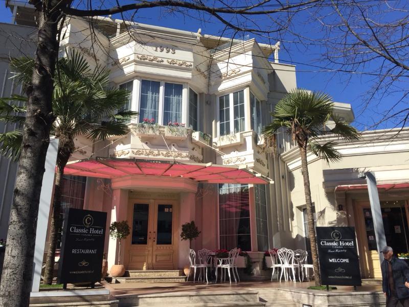 Classic Hotel Tirana Eksteriør billede